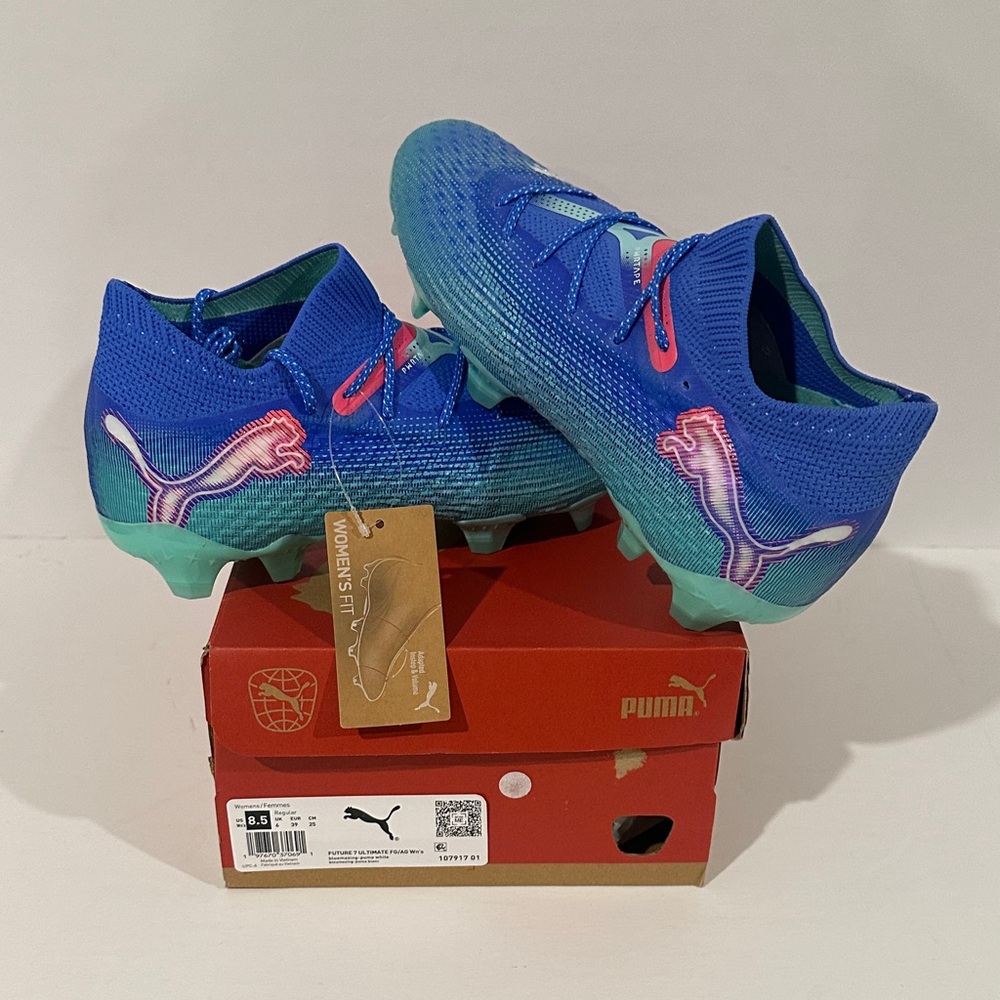 WMNS PUMA FUTURE ULTIMATE 7 FG AG ‘FORMULA PACK’ SIZE: 8.5 / 9.5 (107917 01)